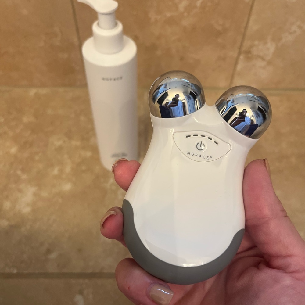 NuFace Facial Toning Device in White and Gray